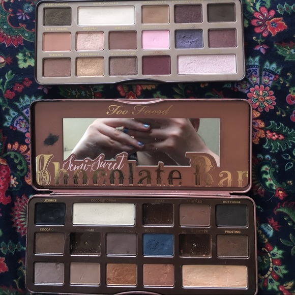 Too Faced Chocolate Bar Eyeshadow - Picture 3 of 3